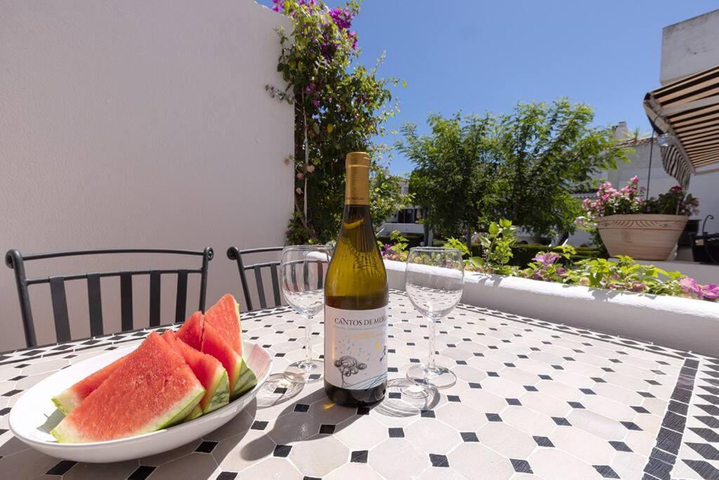 Apartment 4 Bedroom Townhouse 200 Meters From The Beach! Estepona