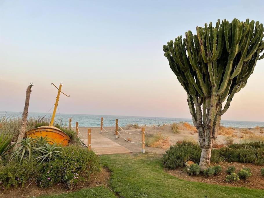 4 Bedroom Townhouse 200 Meters From The Beach! * Estepona