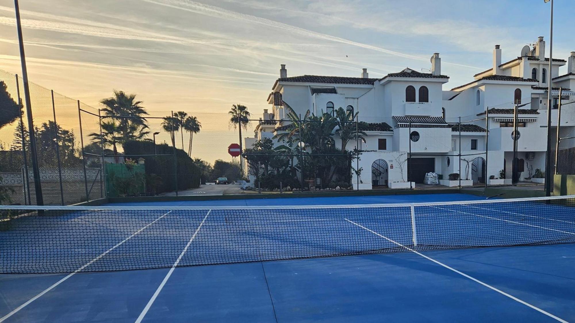 4 Bedroom Townhouse 200 Meters From The Beach! Appartement