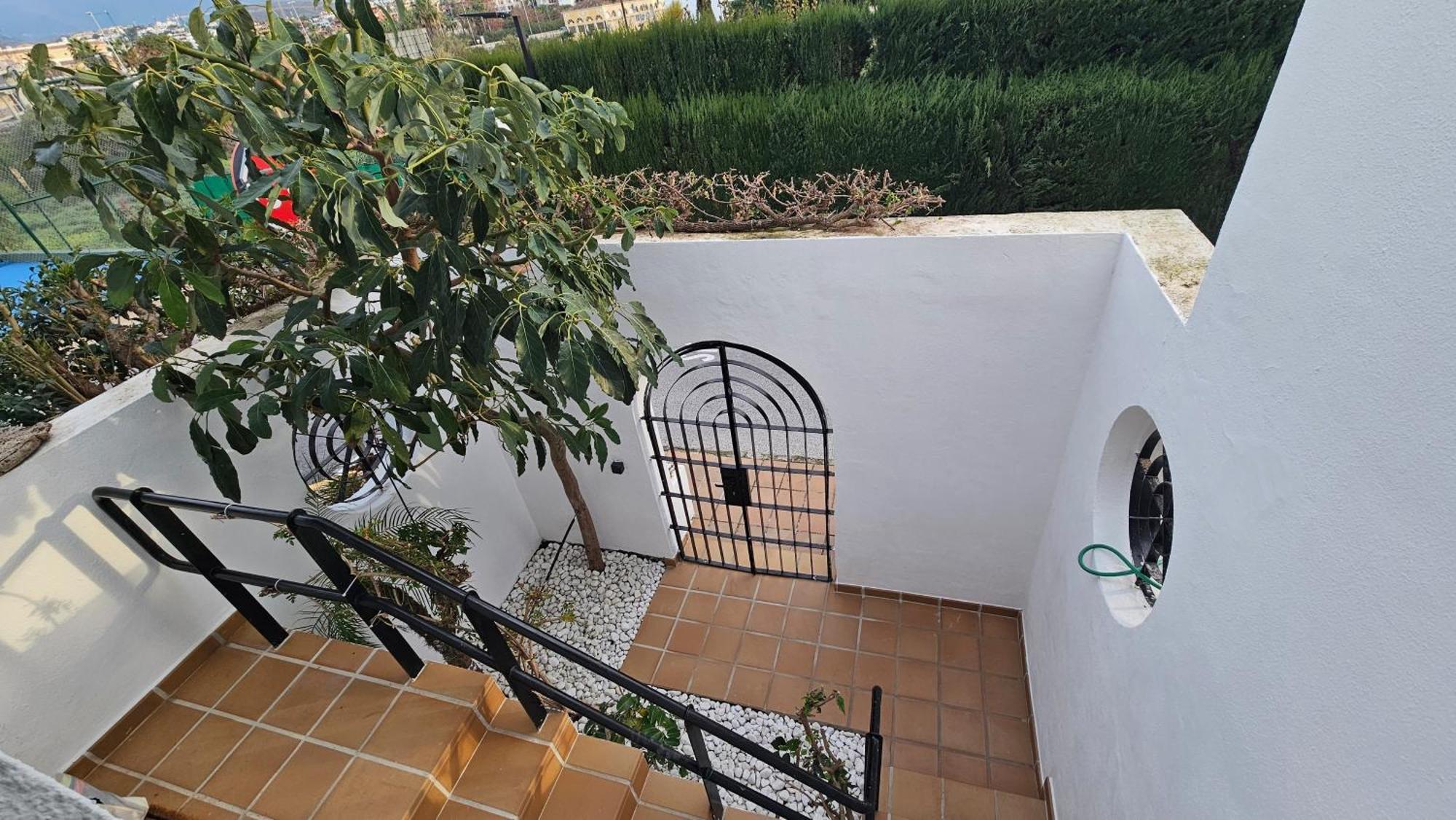 Appartement 4 Bedroom Townhouse 200 Meters From The Beach!